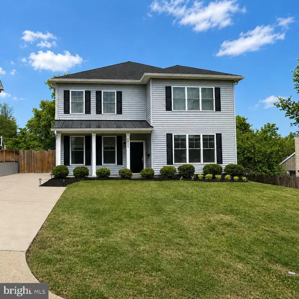 6804 Farragut Ave, FALLS CHURCH, VA 22042