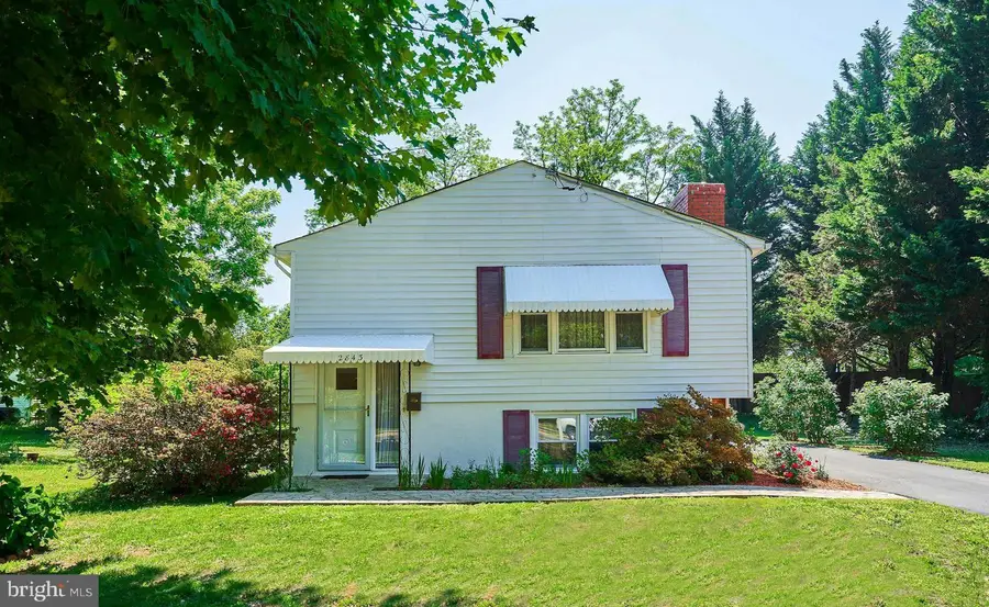 2843 Annandale Rd, Falls Church, VA 22042 - #2