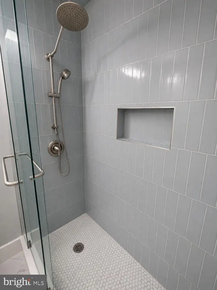 6386 Patience Ct, Alexandria, VA 22315 - #2