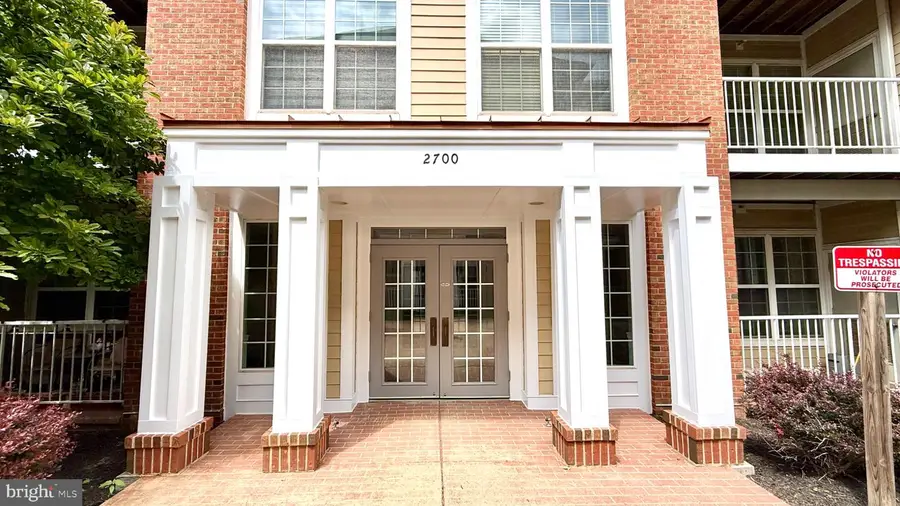 2700 Bellforest Ct #108, Vienna, VA 22180 - #3