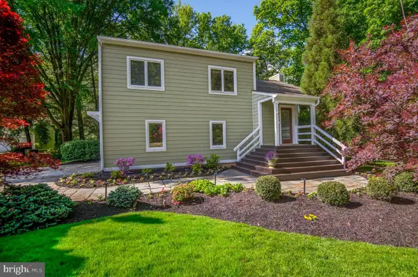 2450 Brussels Ct, RESTON, VA 20191