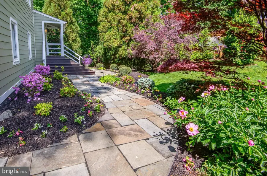 2450 Brussels Ct, Reston, VA 20191 - #2
