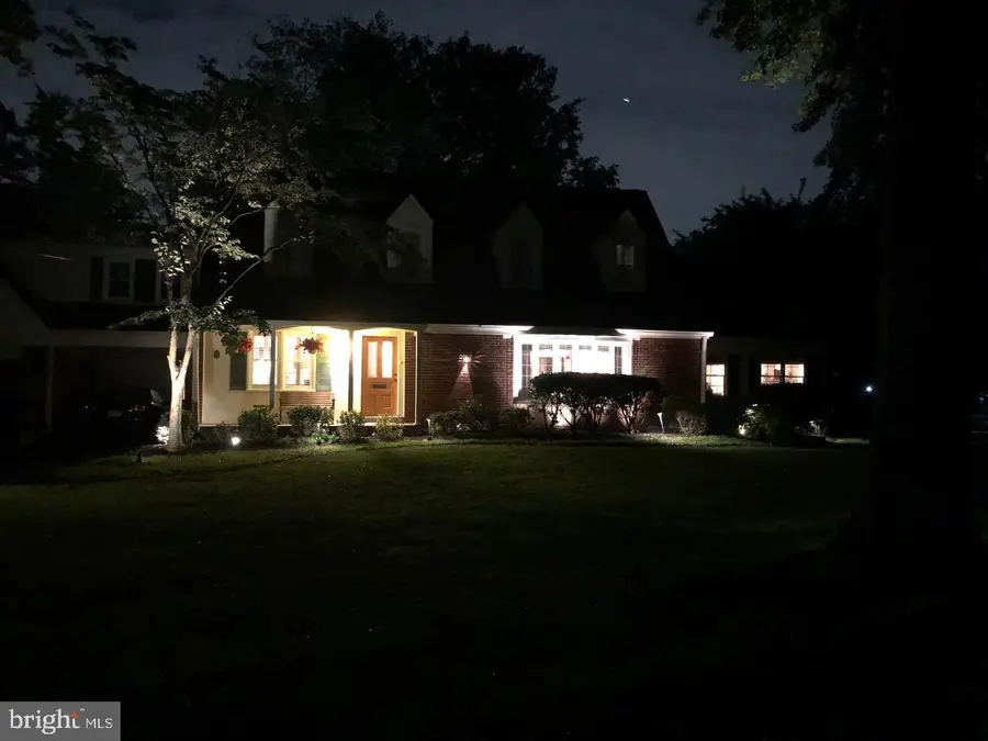 9211 Forest Haven Dr, Alexandria, VA 22309 - #3