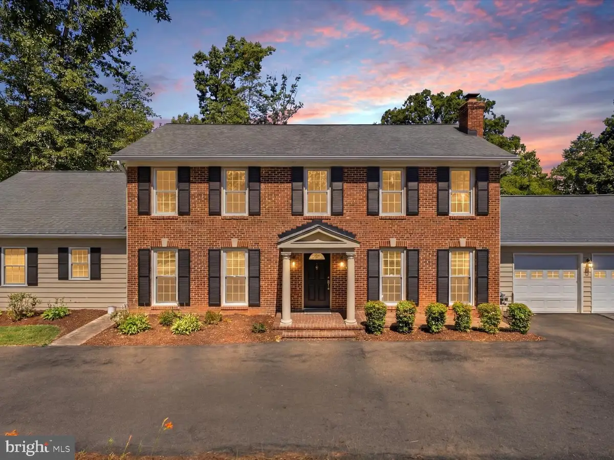 4410 Guinea Rd, Fairfax, VA 22032 - #1