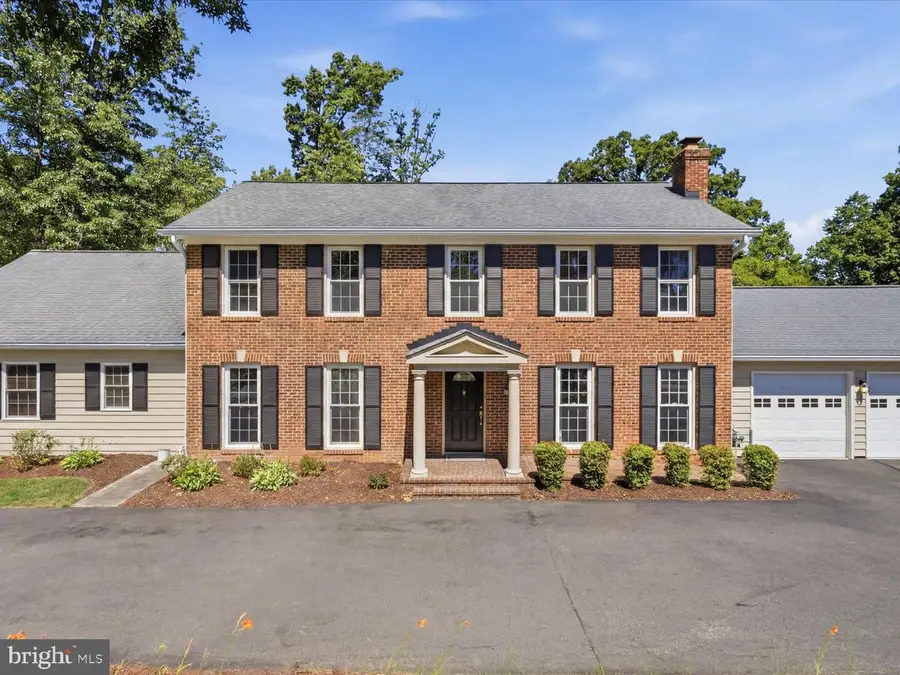 4410 Guinea Rd, Fairfax, VA 22032 - #3