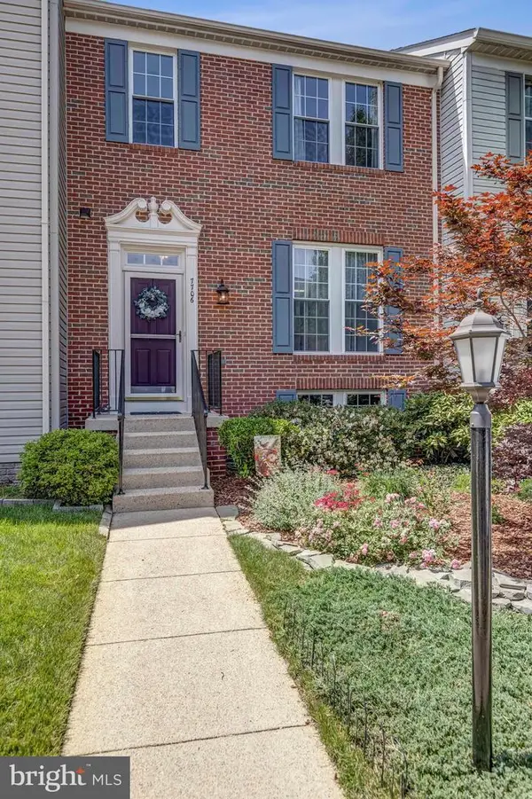 7706 Effingham Sq, ALEXANDRIA, VA 22315