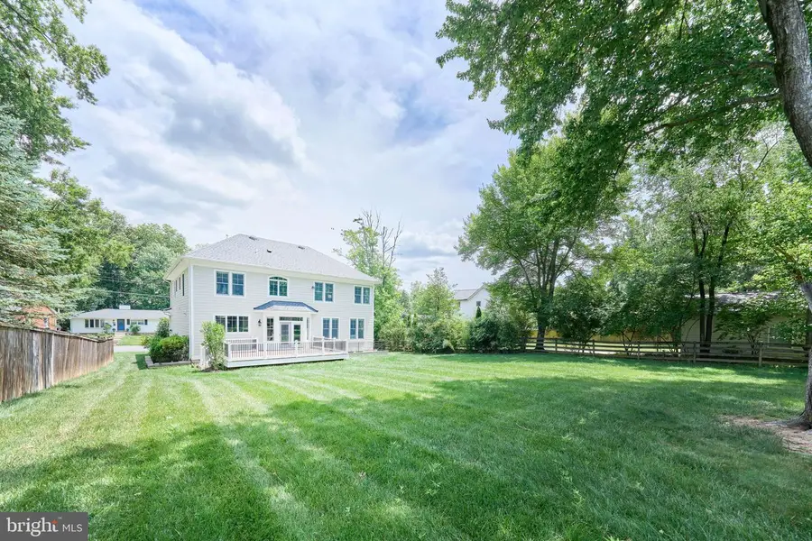 605 Meadow Ln Sw, Vienna, VA 22180 - #3