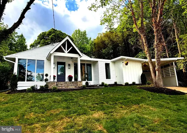 3020 Fredsen Pl, FALLS CHURCH, VA 22042