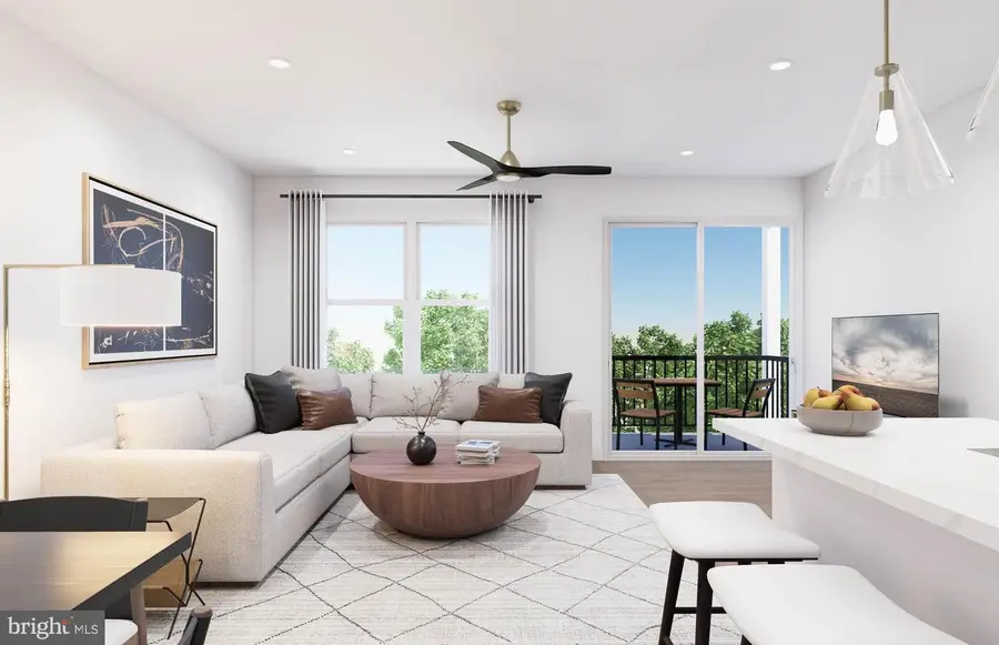 9475b Sprague Ave #10, Fairfax, VA 22031 - #3