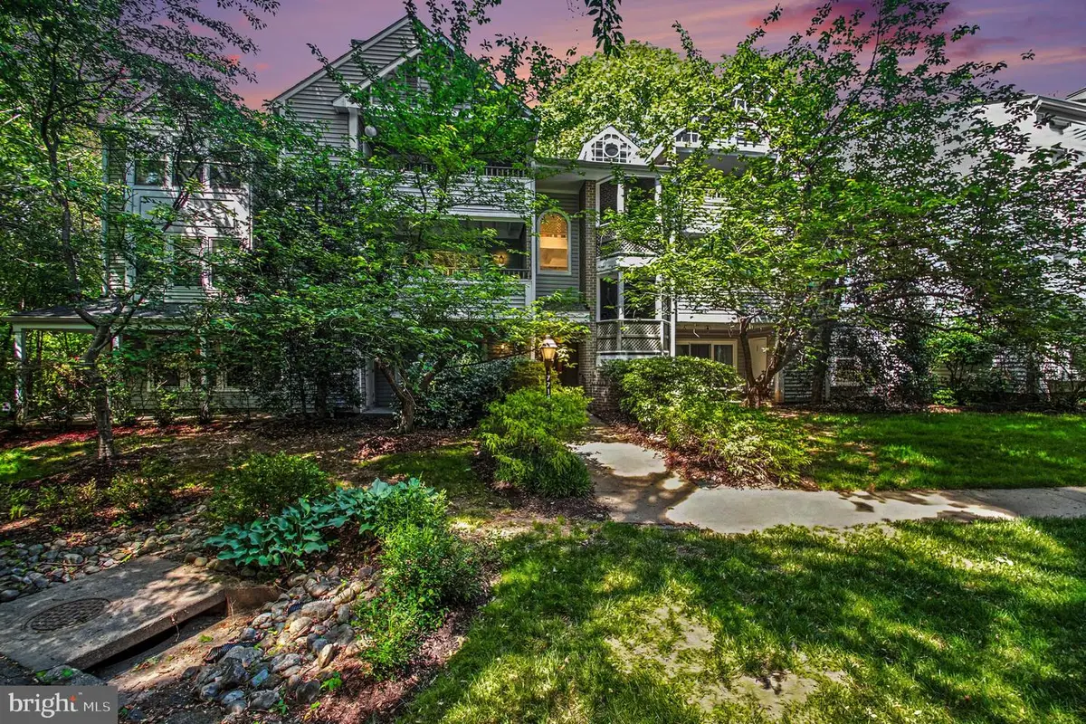 7718 Lafayette Forest Dr #176 (22), Annandale, VA 22003 - #1