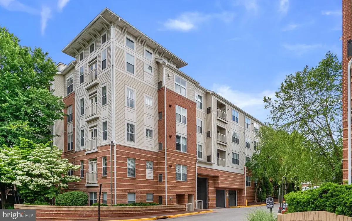 9480 Virginia Center Blvd #124, Vienna, VA 22181 - #1