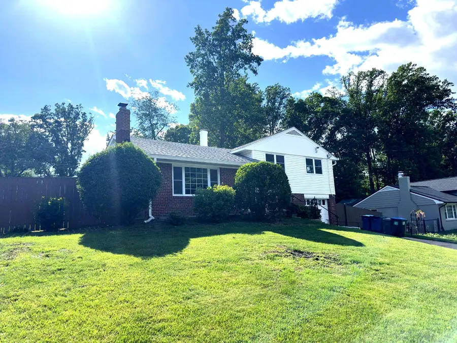5816 Amelia St, Springfield, VA 22150 - #2