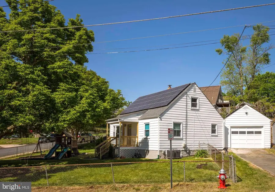 2420 Byrd Ln, Alexandria, VA 22303 - #2
