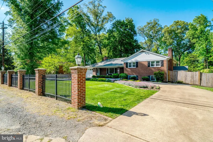 4409 Ferry Landing Rd, Alexandria, VA 22309 - #2