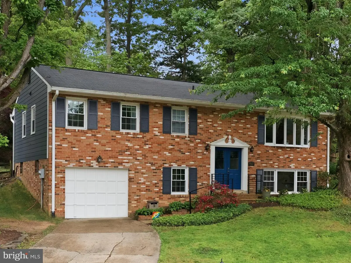 9523 Rockport Rd, Vienna, VA 22180 - #1