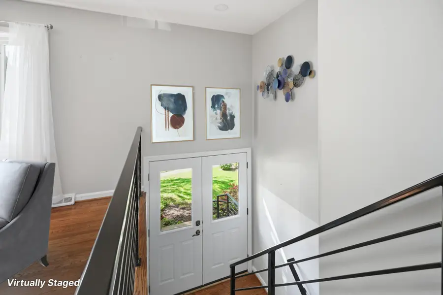 9523 Rockport Rd, Vienna, VA 22180 - #3