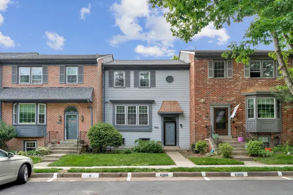 2827 Kelly Sq, VIENNA, VA 22181