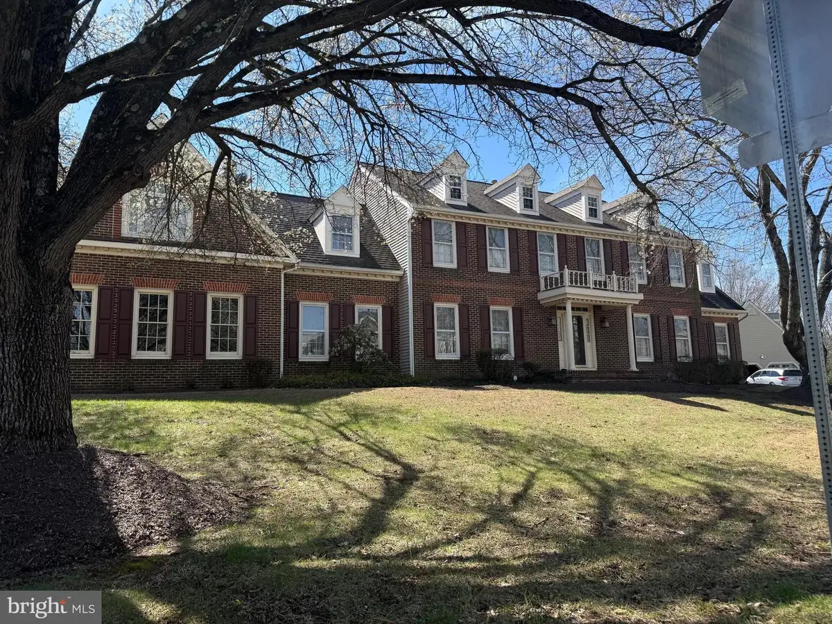 15441 Eagle Tavern Ln, Centreville, VA 20120 - #1