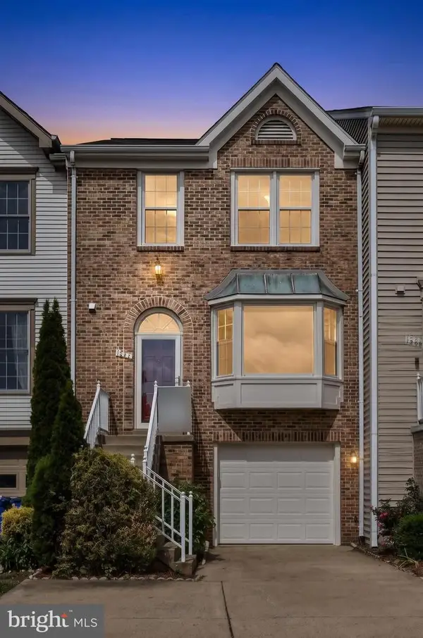 1207 Bond St, HERNDON, VA 20170