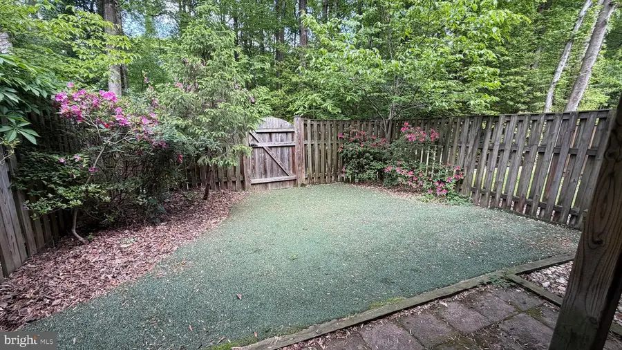 2331 Middle Creek Ln, Reston, VA 20191 - #3