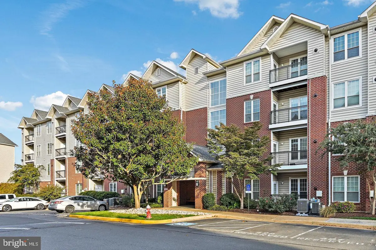 1581 Spring Gate Dr #5314, McLean, VA 22102 - #1