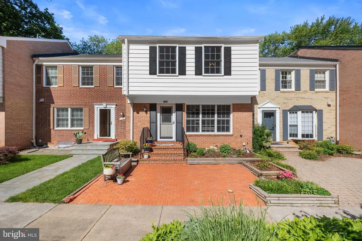 5510 Conistone Ct, Burke, VA 22015 - #1