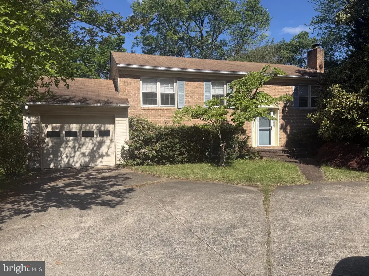 1534 Malvern Hill Pl, Herndon, VA 20170 - #1