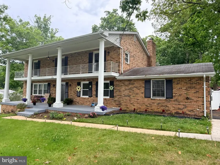 10830 Greene Dr, Lorton, VA 22079 - #2