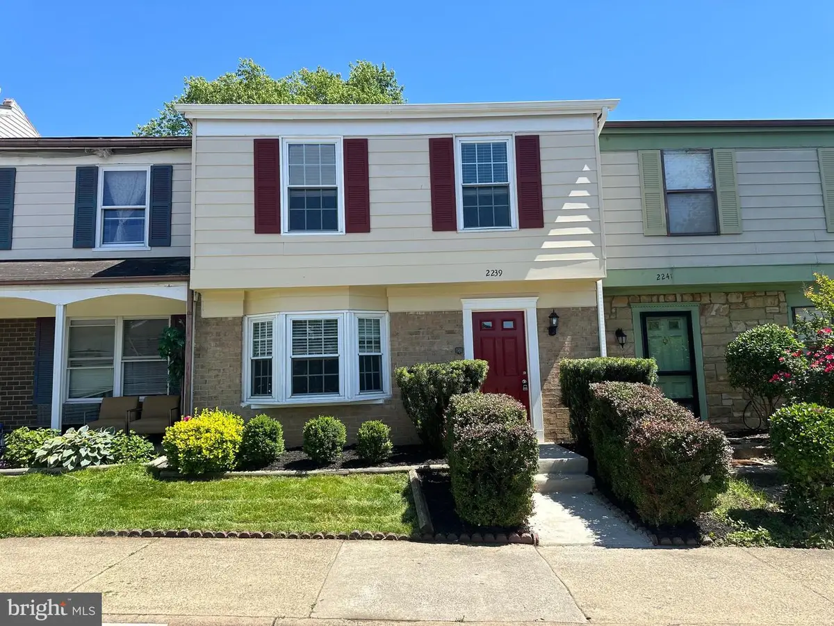 2239 Monaghan Dr, Herndon, VA 20170 - #1