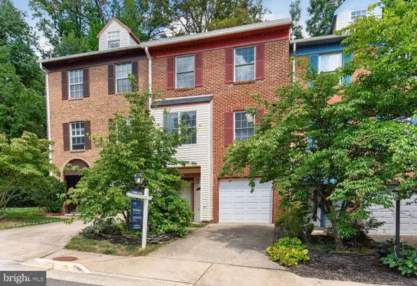 6056 Knights Ridge Way, ALEXANDRIA, VA 22310