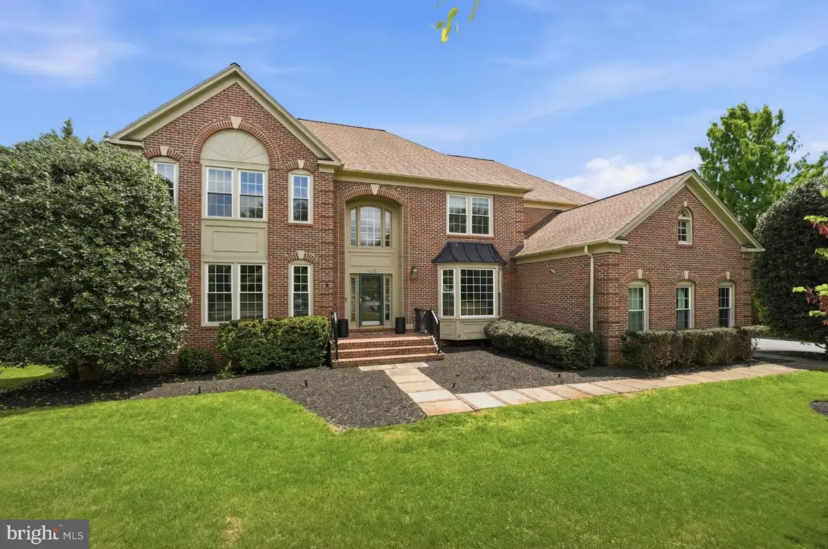 1405 Woodhurst Blvd, McLean, VA 22102 - #1