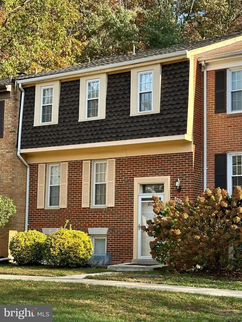 5863 Banning Pl, Burke, VA 22015 - #1