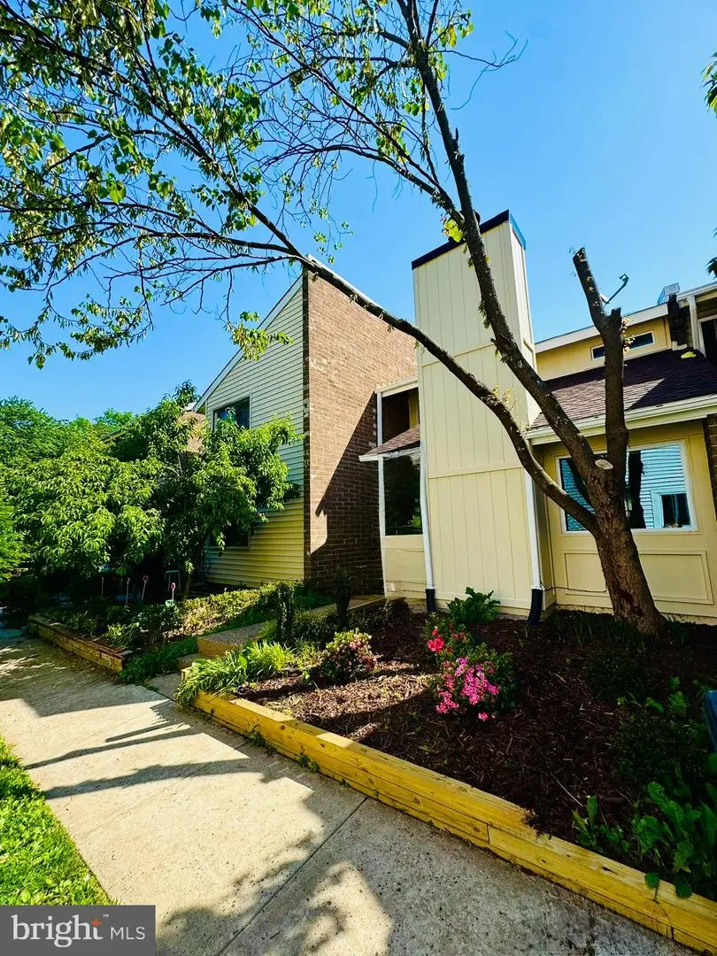 13386 Hungerford Pl, Herndon, VA 20170 - #2