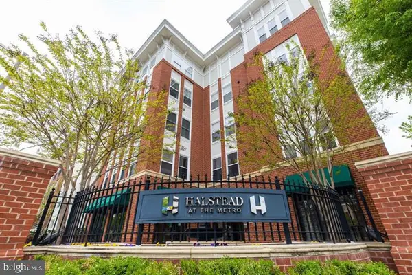 2665 Prosperity Ave #403, FAIRFAX, VA 22031