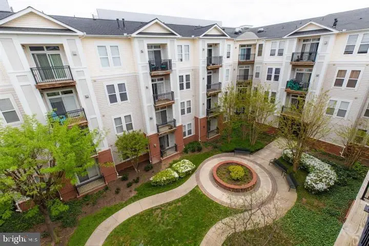 2665 Prosperity Ave #403, Fairfax, VA 22031 - #2