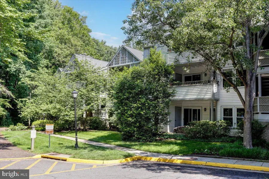 7718 Lafayette Forest Dr #23, Annandale, VA 22003 - #2