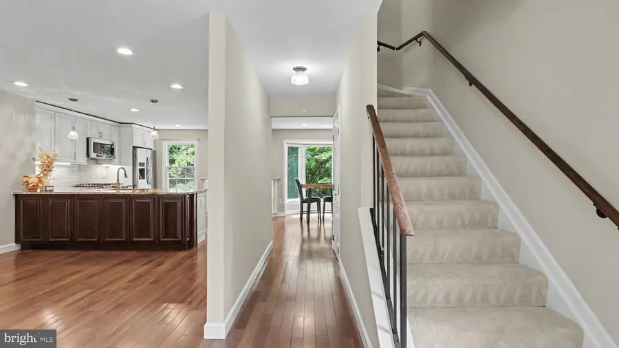 3714 Mount Airey Ln, Annandale, VA 22003 - #3