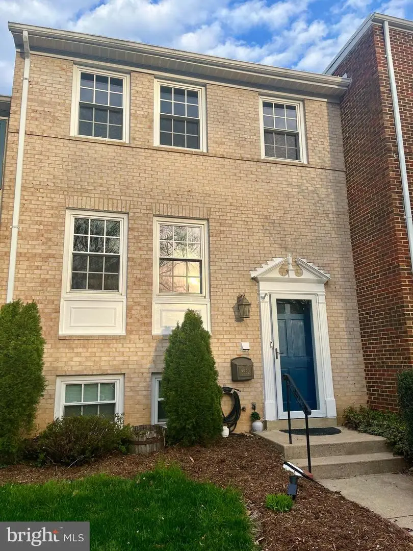 3352 Breckenridge Ct, Annandale, VA 22003 - #1
