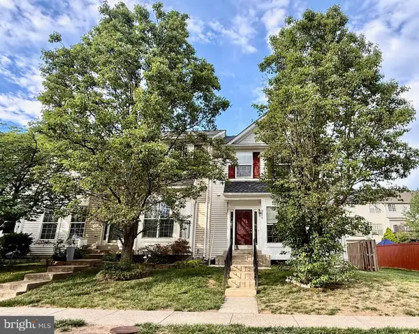 2475 Wheat Meadow Cir, HERNDON, VA 20171
