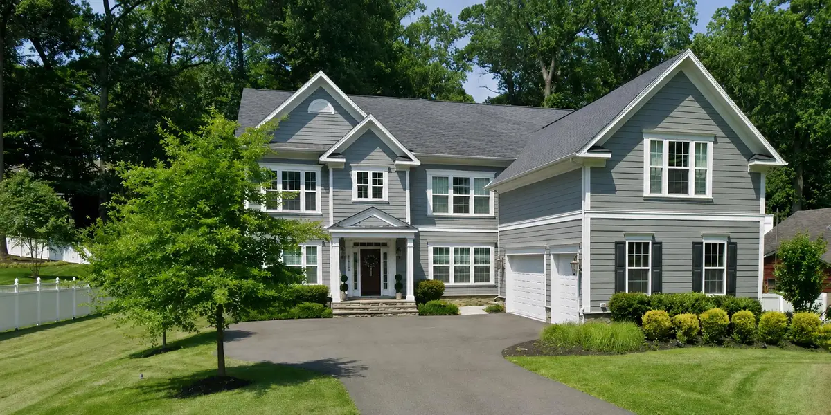 10718 Spruce St, Fairfax, VA 22030 - #1