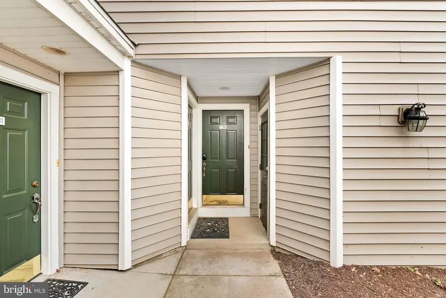 12785 Fair Briar Ln, Fairfax, VA 22033 - #2