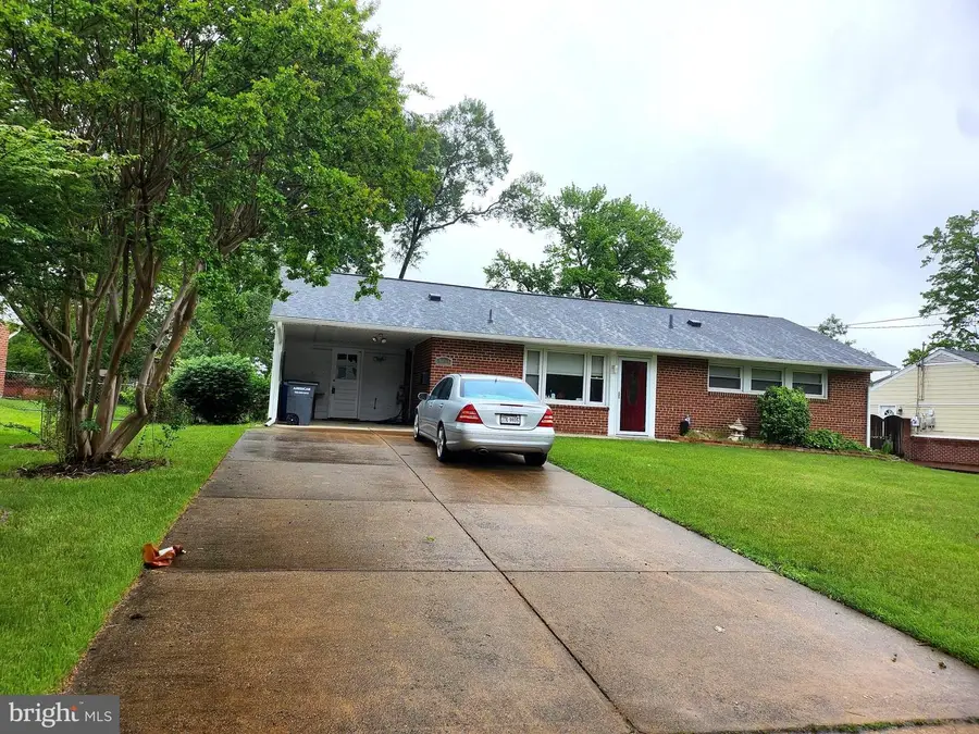 5213 Montgomery St, Springfield, VA 22151 - #3