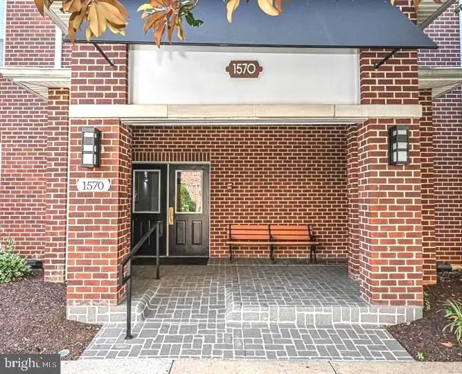 1570 Spring Gate Dr #7203, McLean, VA 22102 - #2