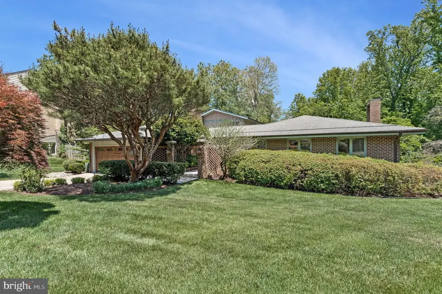 6952 Kyleakin Ct, McLean, VA 22101 - #2