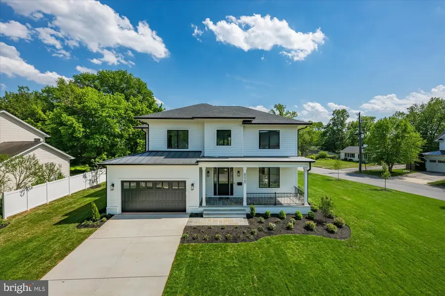 6523 Elmhirst Dr, Falls Church, VA 22043 - #3