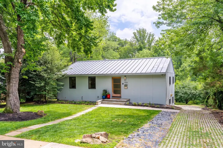 1723 Melbourne Dr, McLean, VA 22101 - #3