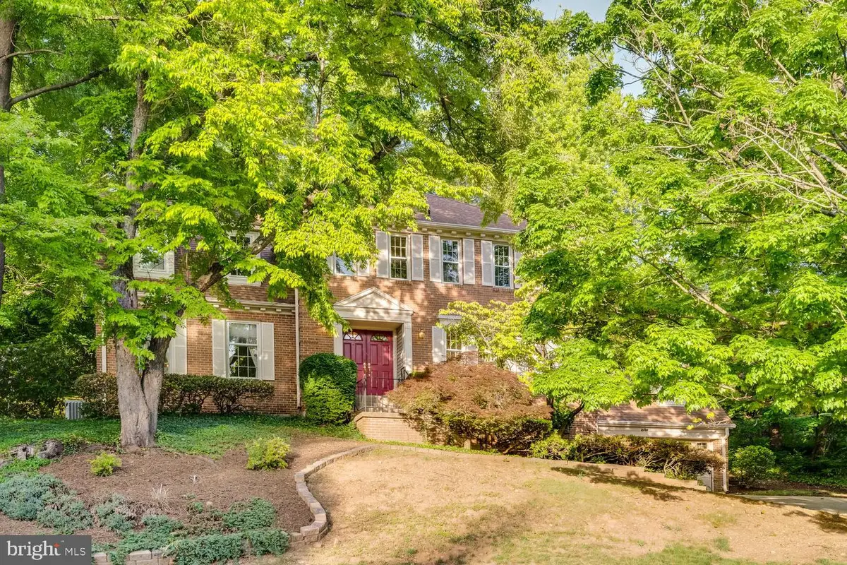 2008 Mason Hill Dr, Alexandria, VA 22307 - #1