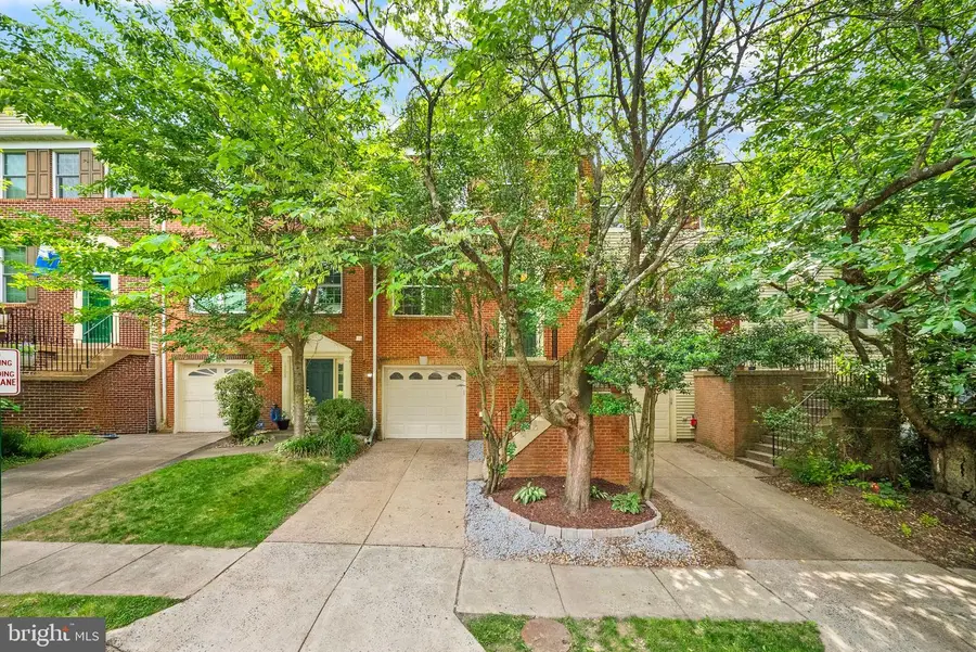 2807 Roesh Way, Vienna, VA 22181 - #3