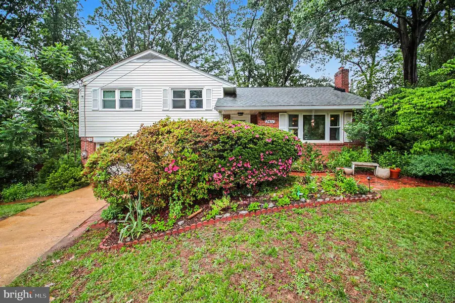 7411 Ellwood Pl, Springfield, VA 22150 - #2