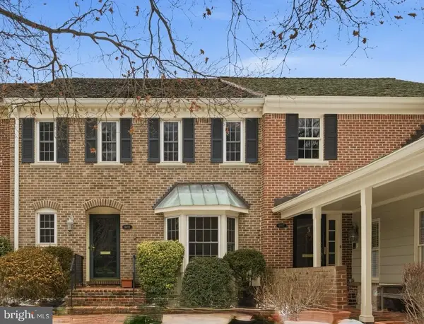 6659 Madison Mclean Dr, MCLEAN, VA 22101